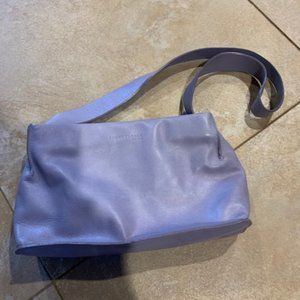 kenneth cole ny lavender leather bag 10x7